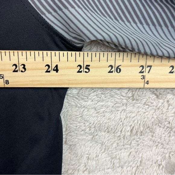 Philadelphia Flyers Long Sleeve Reebok Center Ice - Picture 11 of 16